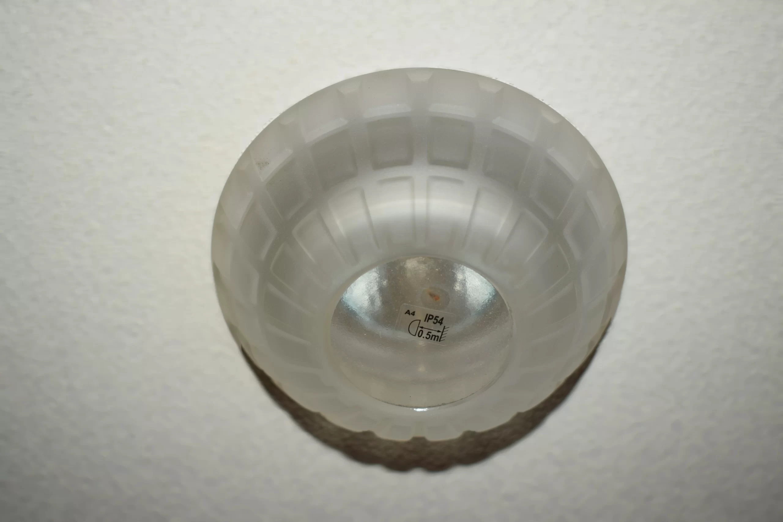 SPOT INCASTRAT BEC LED 7W IGLOO GLASS IP44 SPOT INCASTRAT BEC LED 7W IGLOO GLASS IP44